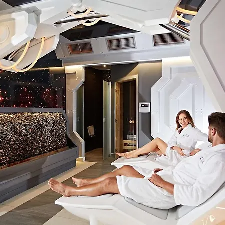 Styl 70 Hotel Pština
