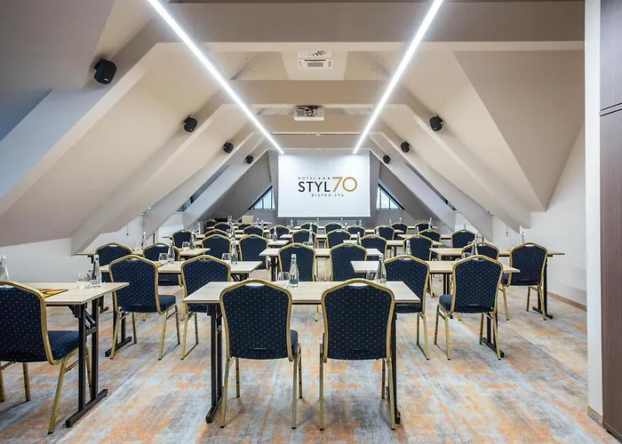 Styl 70 Hotel Pszczyna